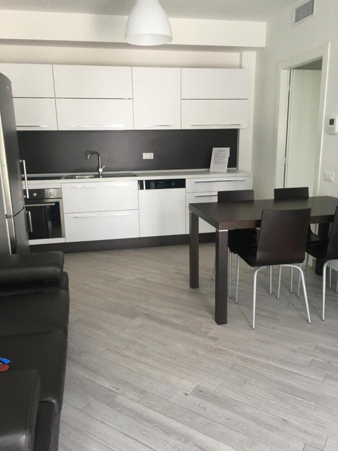 Home Hotel Senago Extérieur photo